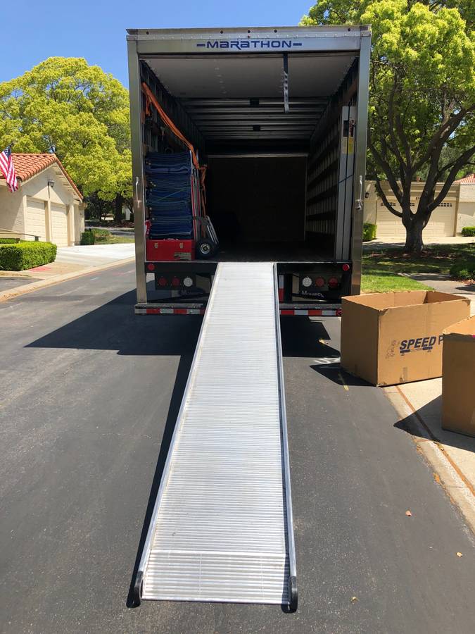Long Distance Movers near Seattle, WA